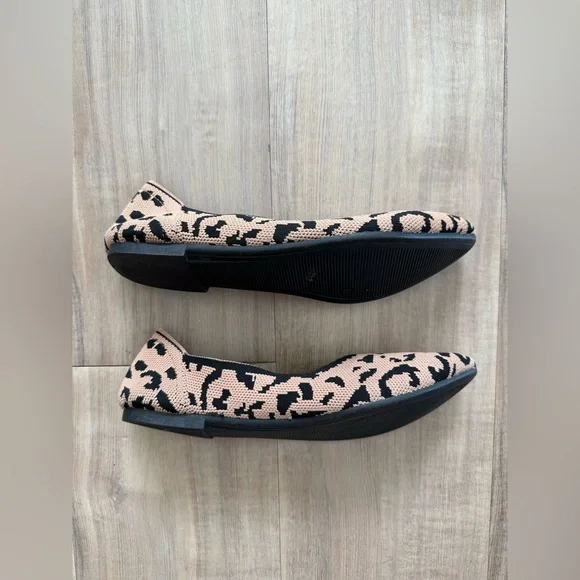 Rothy's Black and Tan Leopard Print Flats - Picture 7 of 11